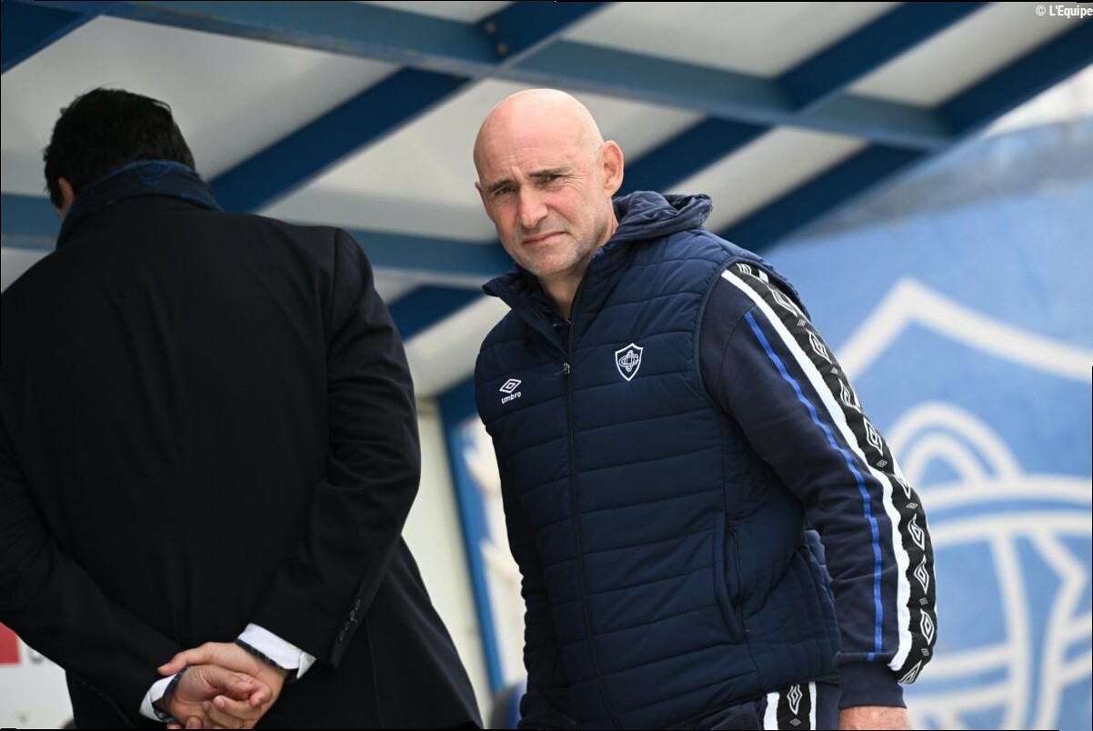 Castres fait évoluer son staff en recrutant des spécialistes de la mêlée, de la touche et de la défense