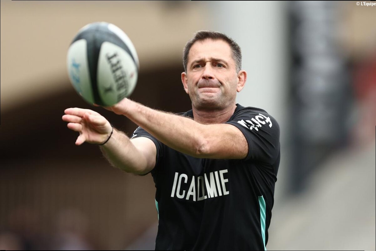 Nouveau co-entraîneur de Toulon avec Pierre Mignoni, Franck Azéma veut redresser le RCT : « La priorité, c'est notre caractèr