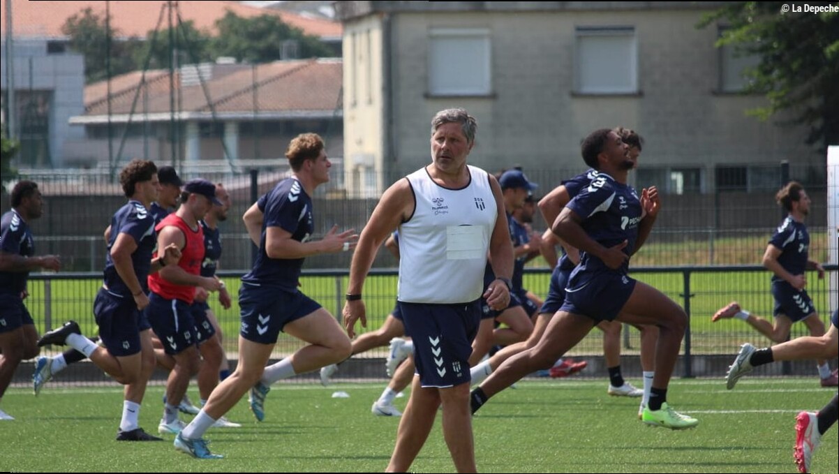 Pro D2 : "Il y avait peut-être une faiblesse par rapport aux performances de certains joueurs..." Pourquoi le SU Agen a décid