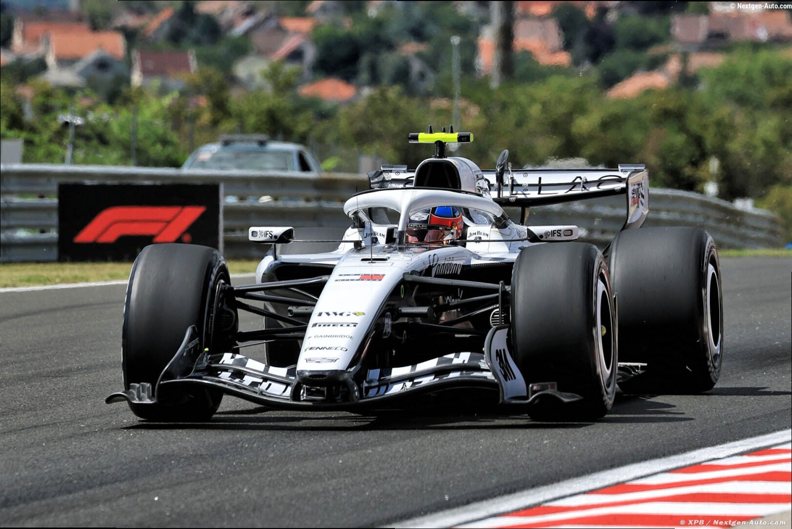 Herta explique en quoi les F1 2026 sont 'proches d'une IndyCar' au volant