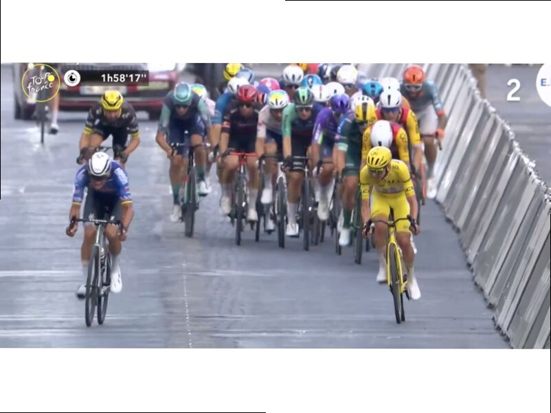 TOUR DE FRANCE. SPETTACOLO A PARIGI, VINCE VAN DER POEL! POGAČAR NELLA STORIA