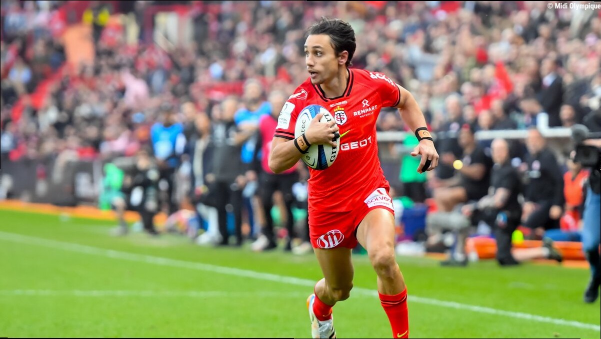 Top 14 - "Il y a encore une saison historique à aller chercher", lance Ange Capuozzo (Stade toulousain)