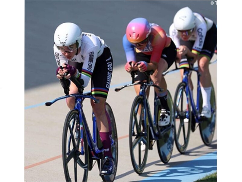 TRICOLORI ASSOLUTI. TEAM SPRINT ELITE: ORO PER L'ESERCITO E LE RAGAZZE DELLE FIAMME ORO