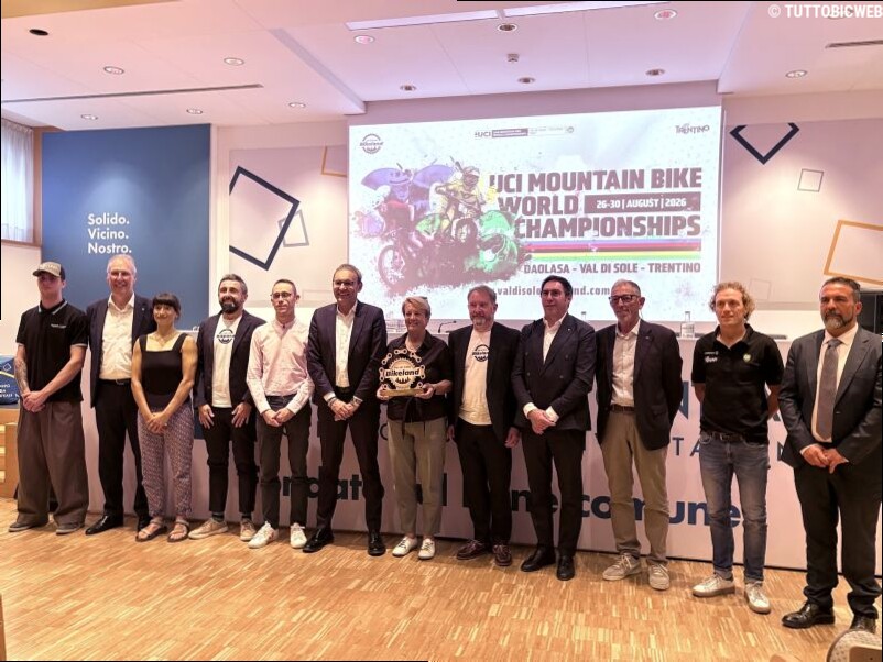 LA VAL DI SOLE ATTENDE PIDCOCK E VAN DER POEL: PRESENTATI A TRENTO I MONDIALI DI MTB 2026