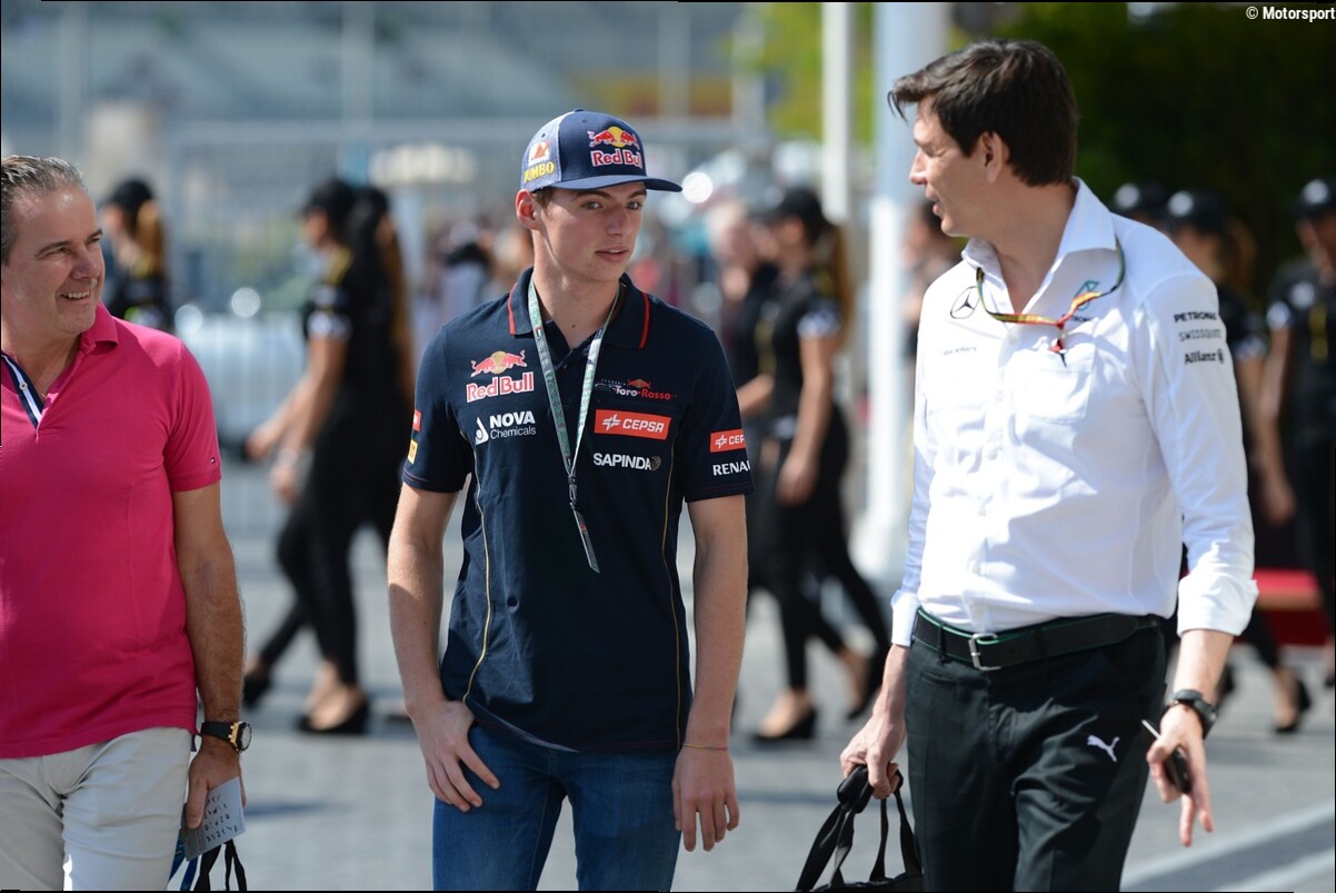 Las fotos de vacaciones de Verstappen y Wolff avivan los rumores, pero...