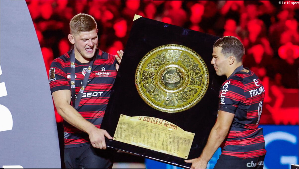 Dupont et Ntamack sacrés en Top 14 pour la quatrième année de suite : L'IA dévoile l'identité du club qui pourrait détrôner l
