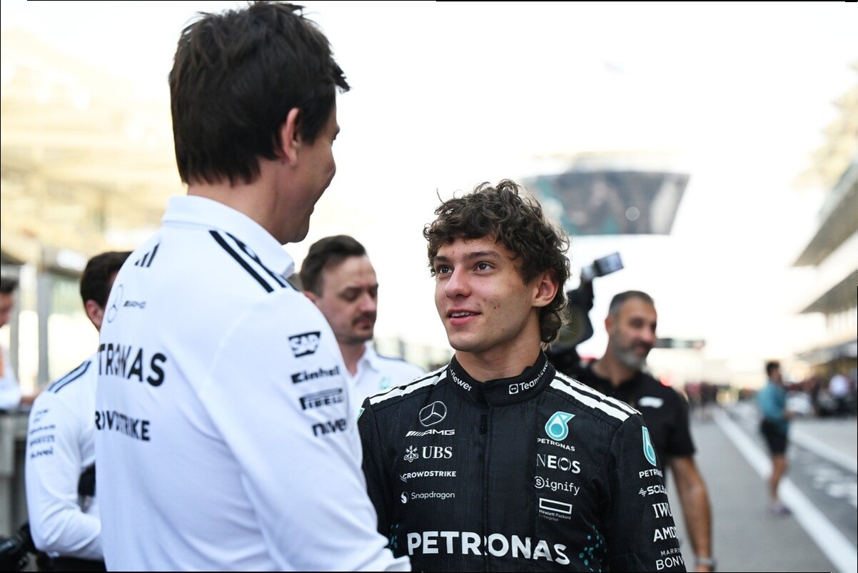 Antonelli: "Mercedes me eligió para la F1 de 2025 antes de debutar en F2"