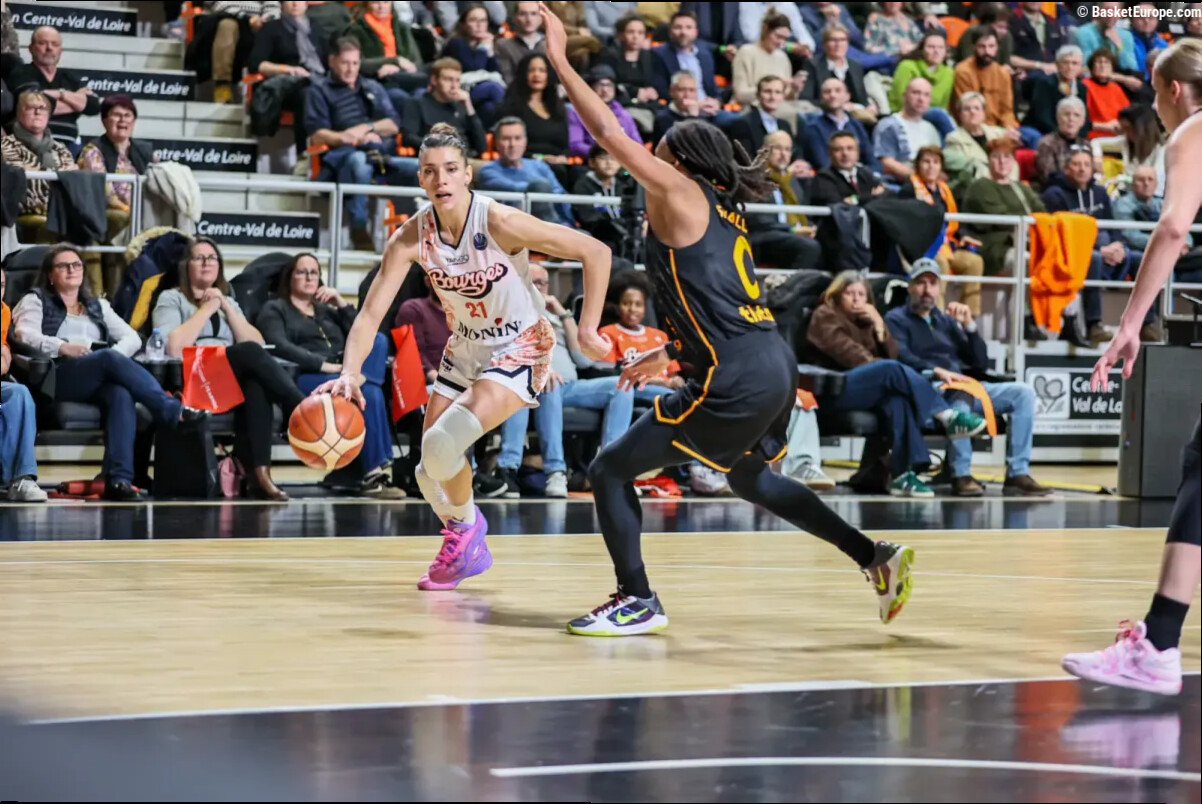 C'est officiel, Laëtitia Guapo rejoint Toulouse