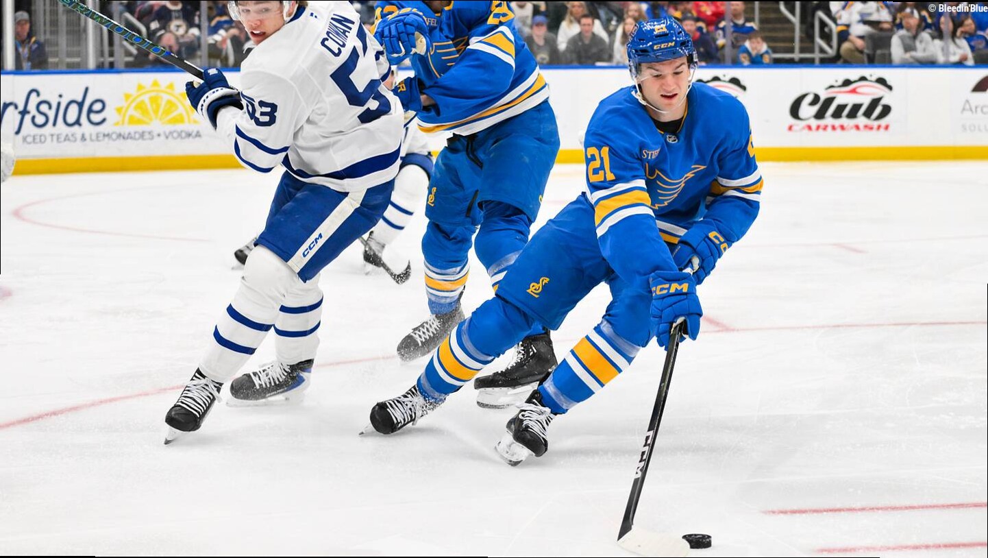Should Jimmy Snuggerud wear a letter next season?