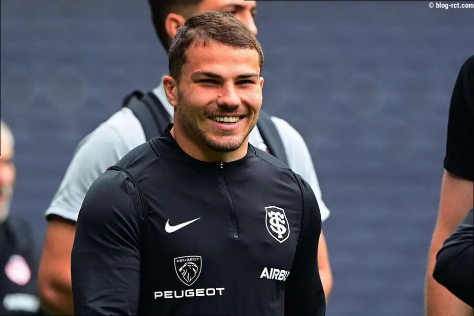 Les 20 joueurs les mieux payés du rugby mondial en 2026 : Antoine Dupont écrase tout !