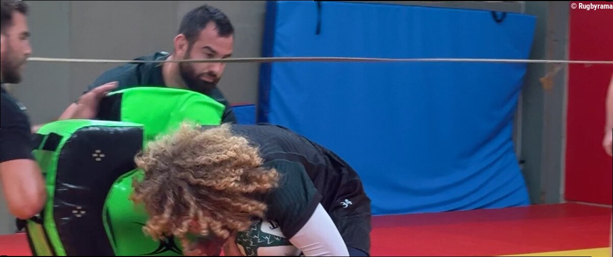 Top 14 / Pau - "C'est bien de le faire avec intensité" : La Section en modo dojo pour perfectionner ses attitudes au contact
