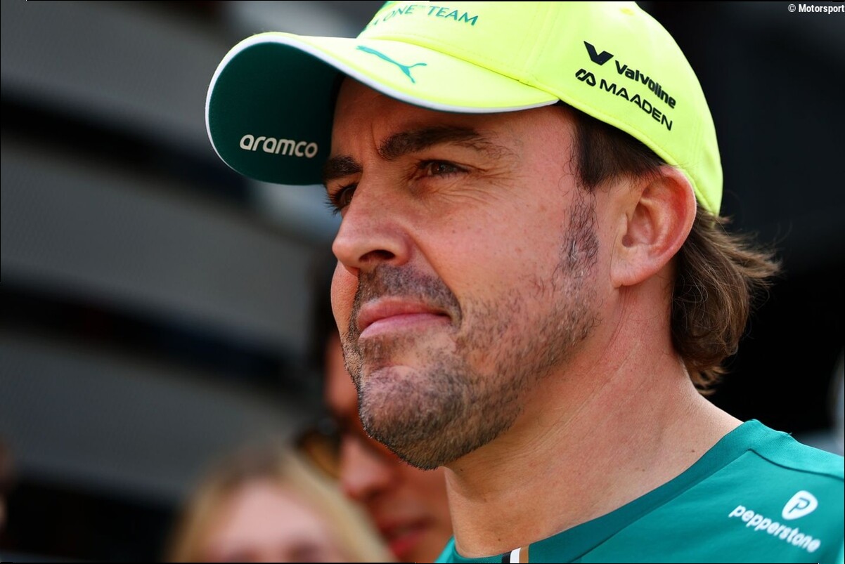 Alonso, con su hiperdeportivo Lamborghini exclusivo por Mónaco