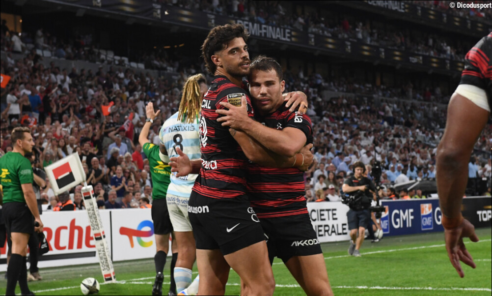 Antoine Dupont et Romain Ntamack dominent le classement des rugbymen les mieux payés en 2026