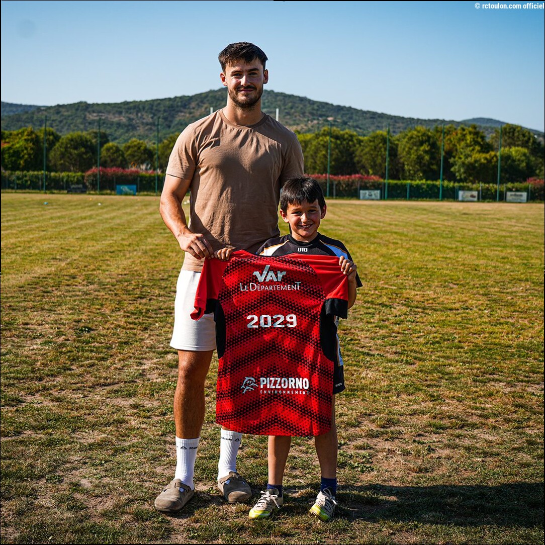 oliver cowie, Toulonnais jusqu'en 2029 !