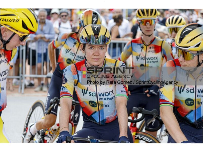 TOUR DE FRANCE FEMMES. VAN DER BREGGEN NON PARTE PER LA 7^ TAPPA