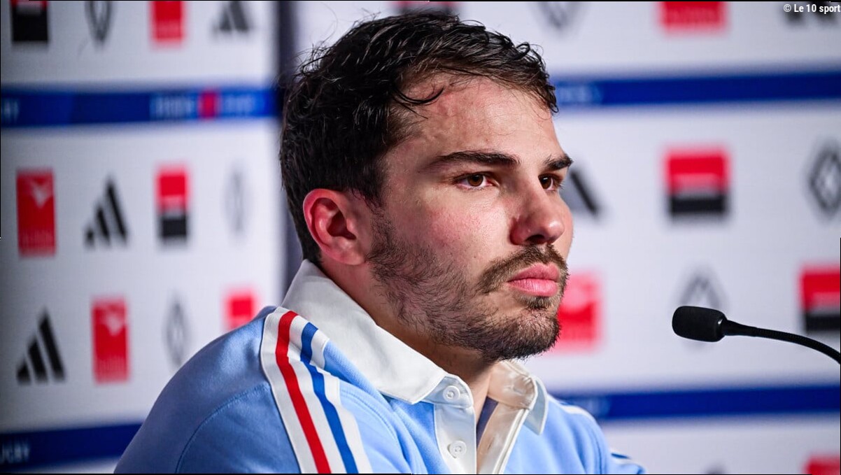 Antoine Dupont en deuil : Pendant ses vacances, la star du XV de France a perdu sa grand-mère