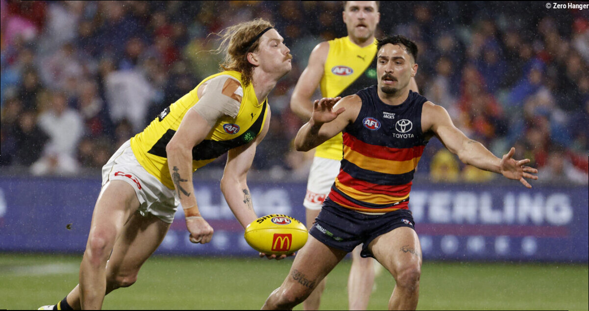Richmond coach laments "moments" as signs of life go unrewarded for the young Tigers