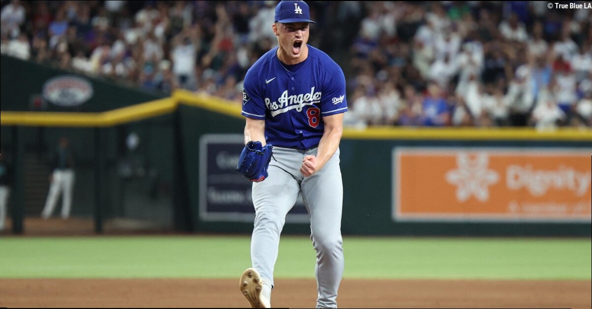 Dodgers at Diamondbacks game chat