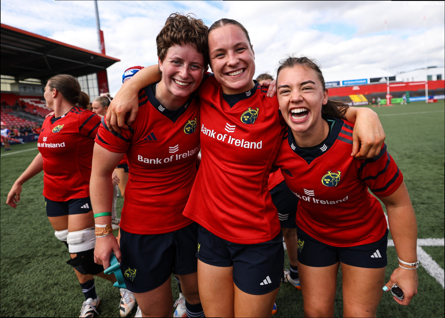 Gallery, Highlights & Reaction | Munster Women v Leinster