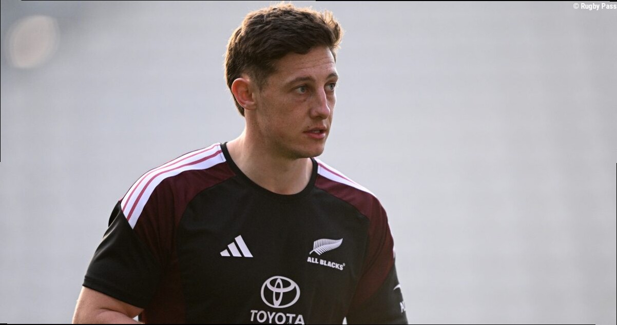 All Blacks remove Cam Roigard from Sharks game as 'precautionary measure'