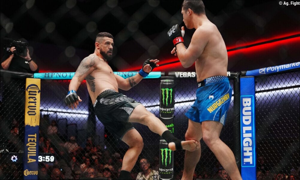 Brasileiro contesta interrupção em derrota no UFC Vegas 120: "O árbitro errou"