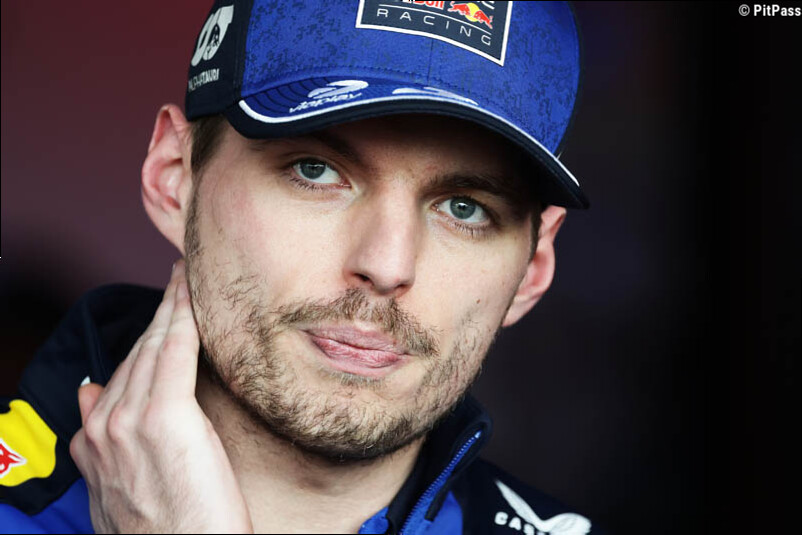 F1: "Max will stay in F1," says Domenicali