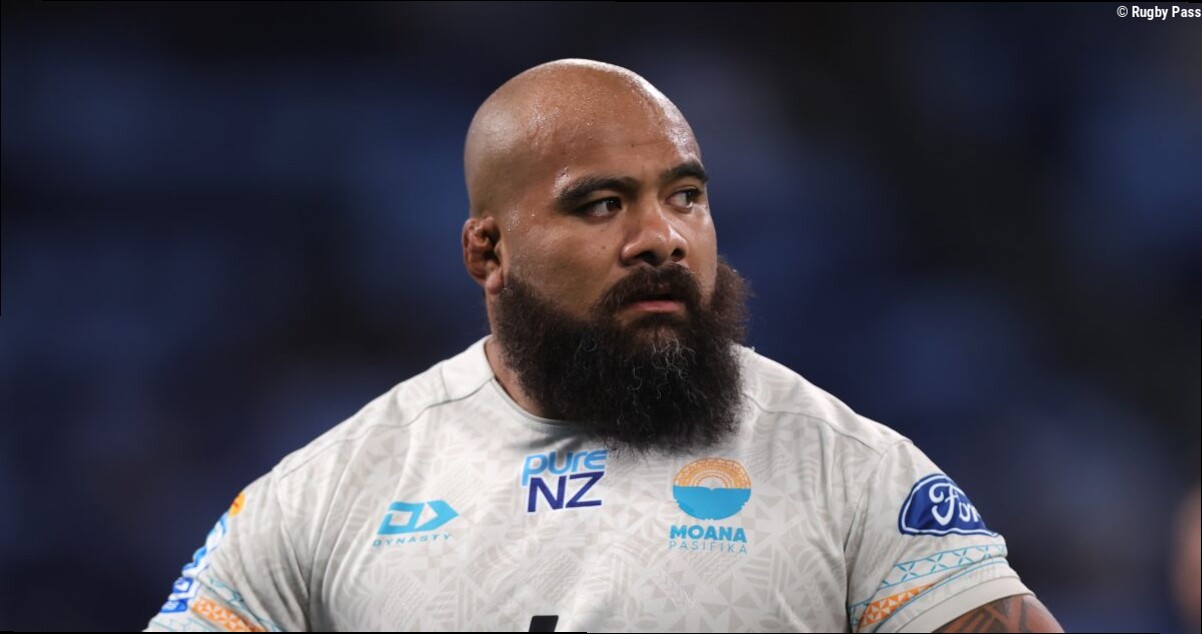 Scarlets beef up their pack with Super Rugby's Chris Apoua