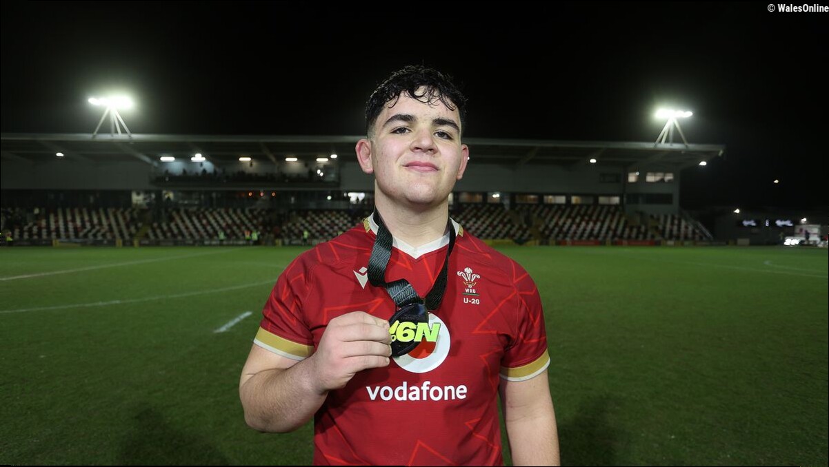 Cardiff target Bristol Bears prop tipped as Tomas Francis' Wales successor