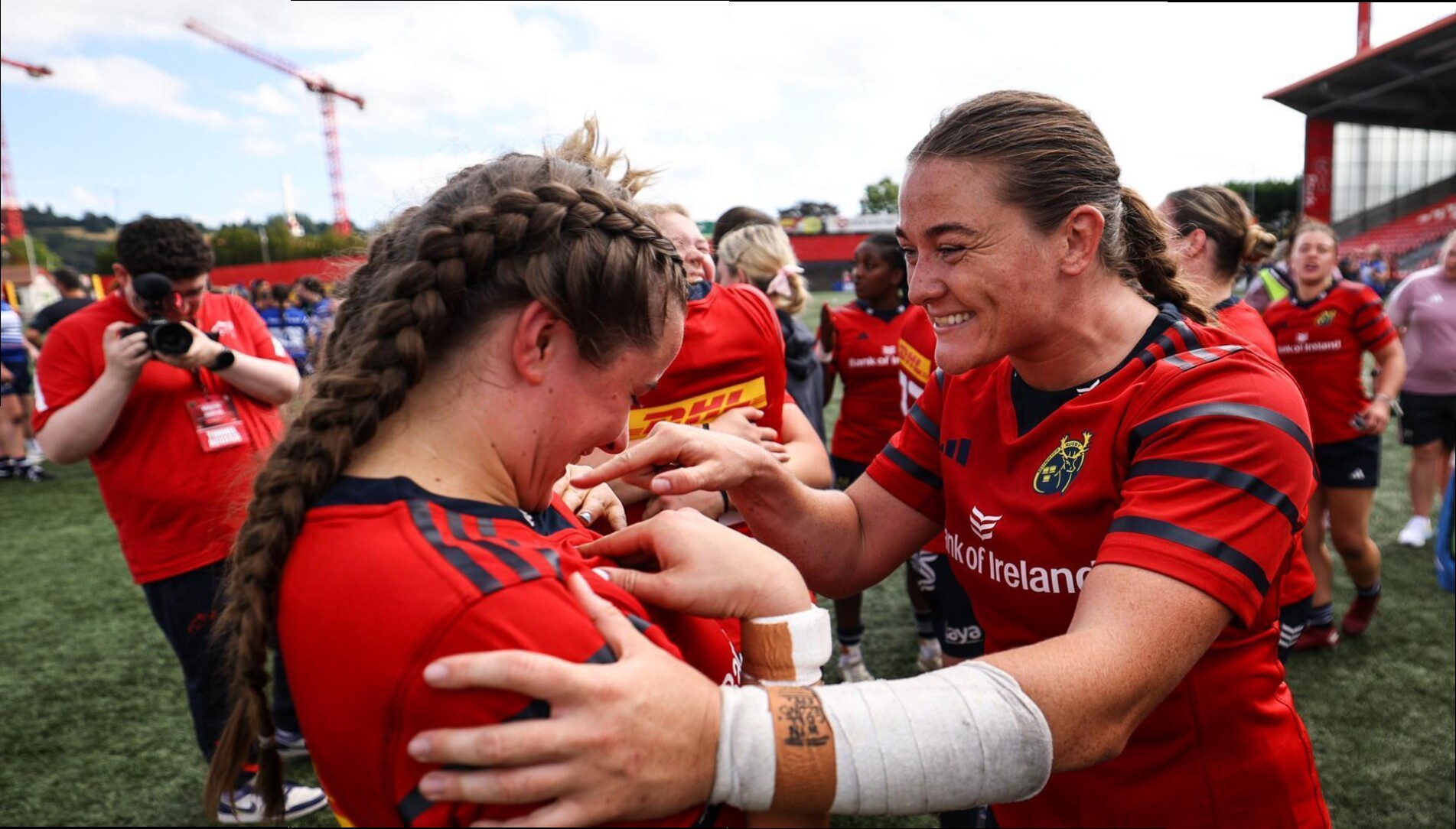 Clohessy and Moore bring the power to push Munster's charge 