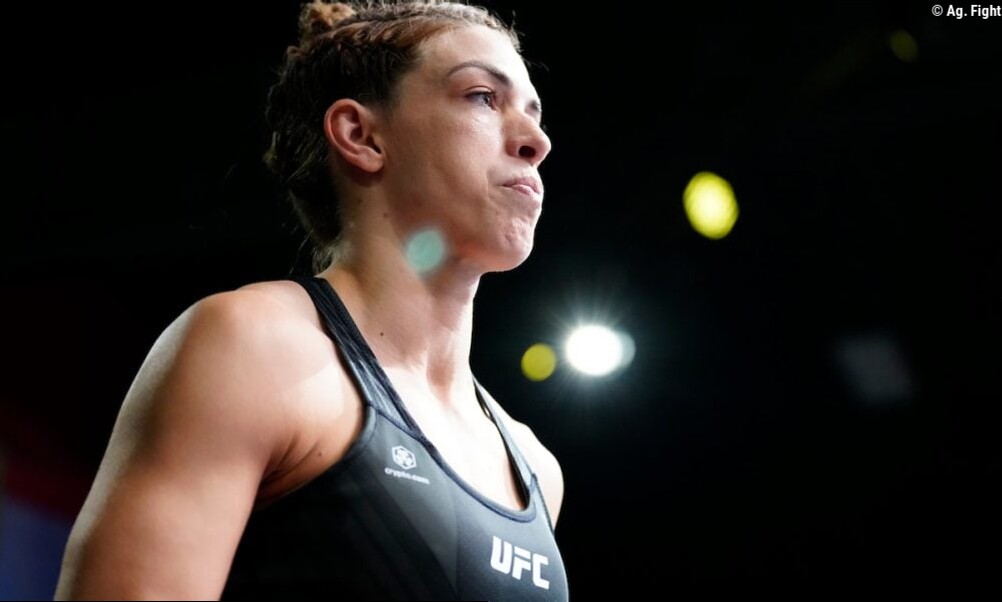 Mackenzie Dern aquece rivalidade às vésperas do UFC 330: "Louca para bater nela"