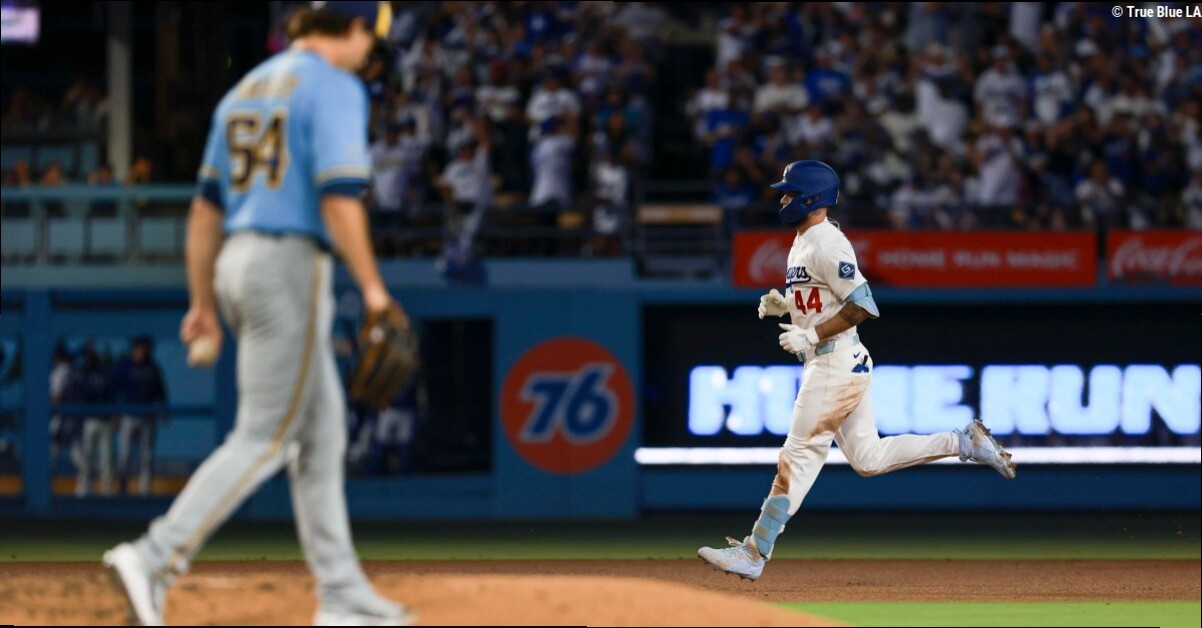 Yoshinobu Yamamoto shines as Dodgers hold late 3-1 lead over Brewers to tie series