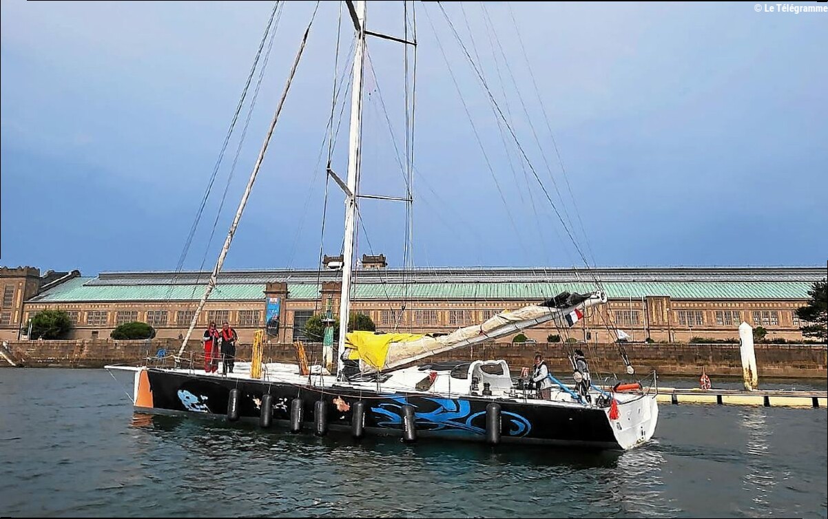 L'ex-Géodis de Christophe Auguin et l'ex-Adrien de Van Den Heede : deux bateaux de légende au départ de la Route du Rhum dans