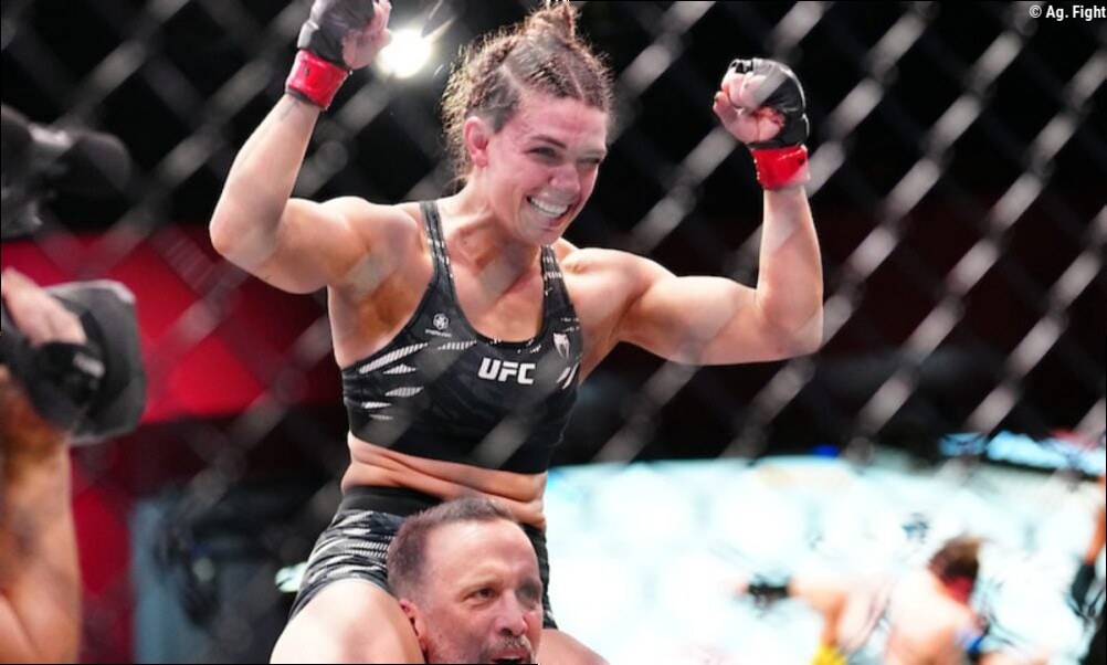 Dominante! Mackenzie Dern vence Gillian Robertson e mantém cinturão no UFC 330