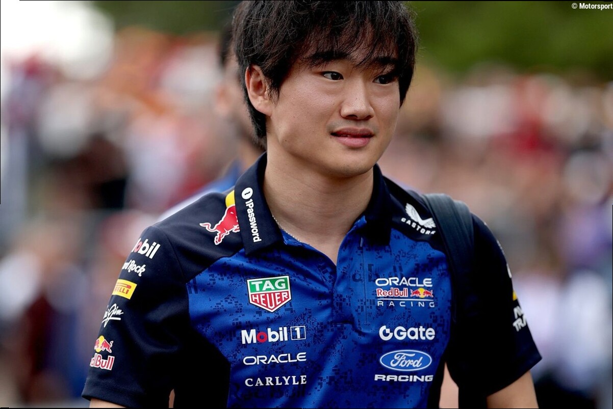 Yuki Tsunoda, en conversaciones para correr en la IndyCar en 2027