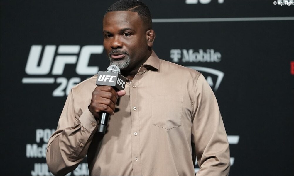 Treinador se desculpa com Gillian Robertson após polêmica no UFC 330: "Foi desprezível"