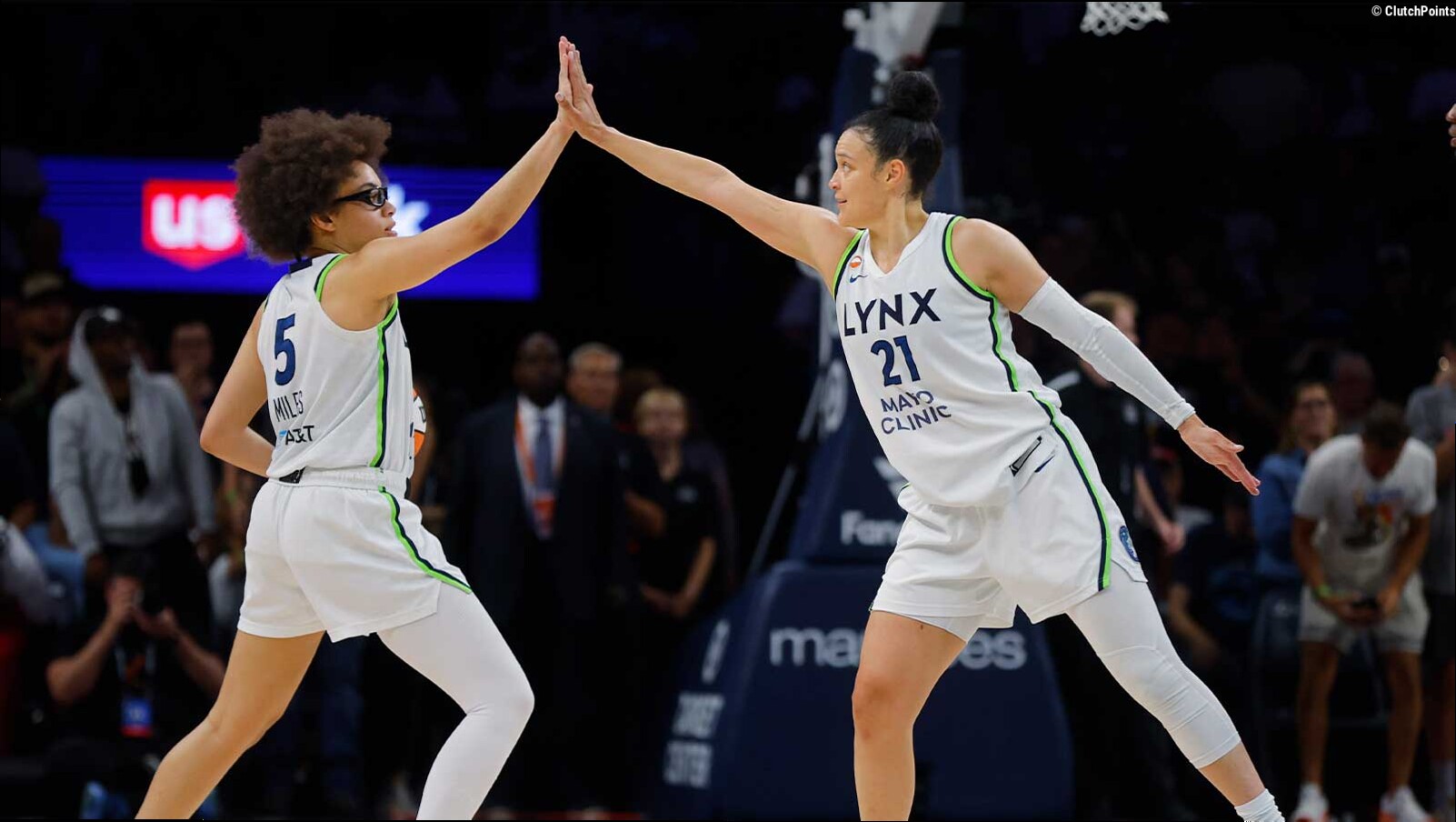 Lynx's Olivia Miles puts on reporter hat to ask Kayla McBride about Stephen Curry 'Night Night' moment