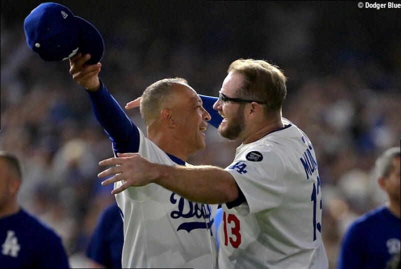 Dave Roberts: Max Muncy Will 'Go Down In Dodger Lore'