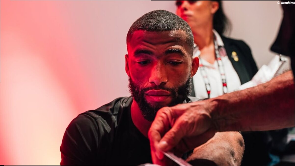 Salahdine Parnasse affiche ses ambitions avant l'UFC Paris : « Des combats qui changent une vie… »