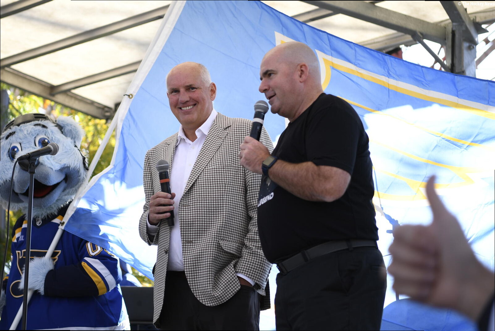 St. Louis Blues Land In The Middle Of The Pack In Newest NHL Front Office Confidence Rankings