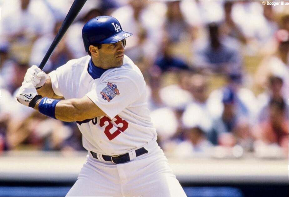 This Day In Dodgers History: Eric Karros Hits 2 Home Runs In One Inning