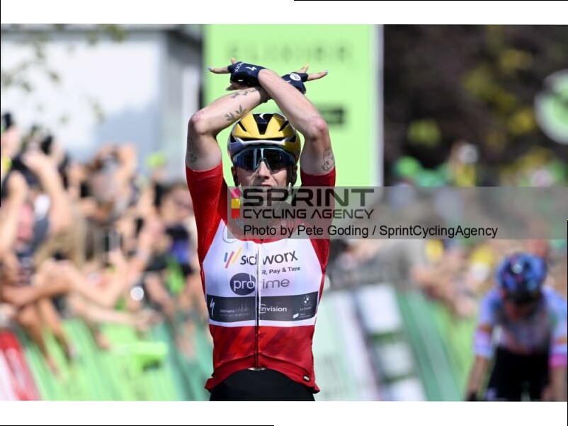 TOUR OF BRITAIN WOMEN. POKER DI WIEBES DAVANTI A GILLESPIE E CONSONNI, LA CORSA E' DI LE COURT PIENAAR