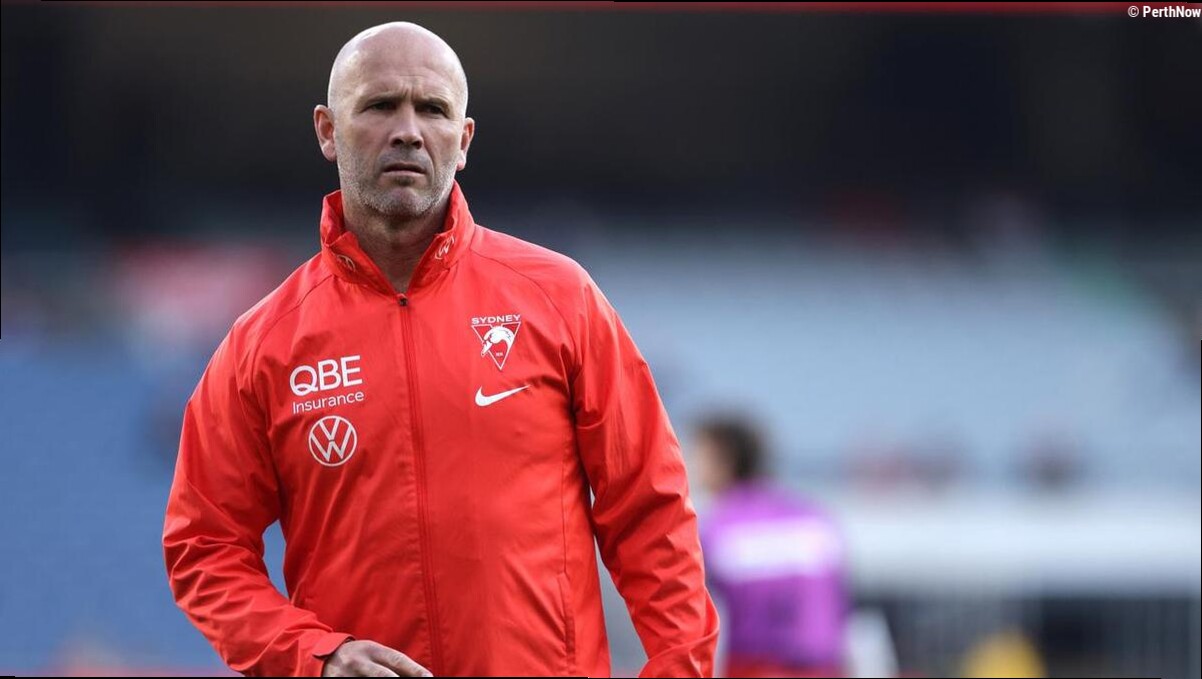 'Heart and soul' Hird congratulates next Bombers coach