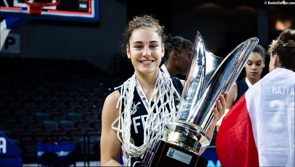 Portland souhaite à Carla Leite... une bonne Coupe du monde
