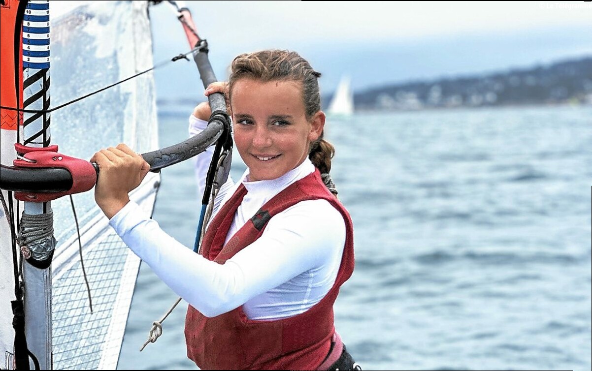 « Il fallait être polyvalente » : Lilia Six Alloncle s'offre un deuxième titre national en windsurf à seulement 14 ans