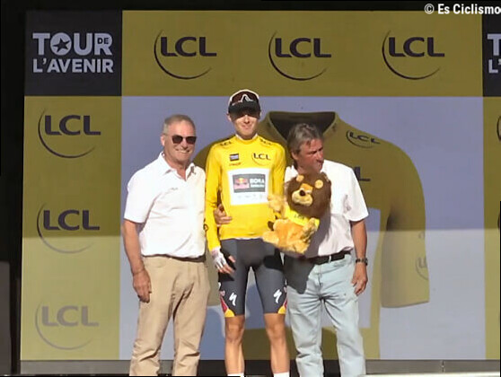 Lorenzo Finn arrasa en la cronoescalada de Flaine y asalta el liderato del Tour del Porvenir