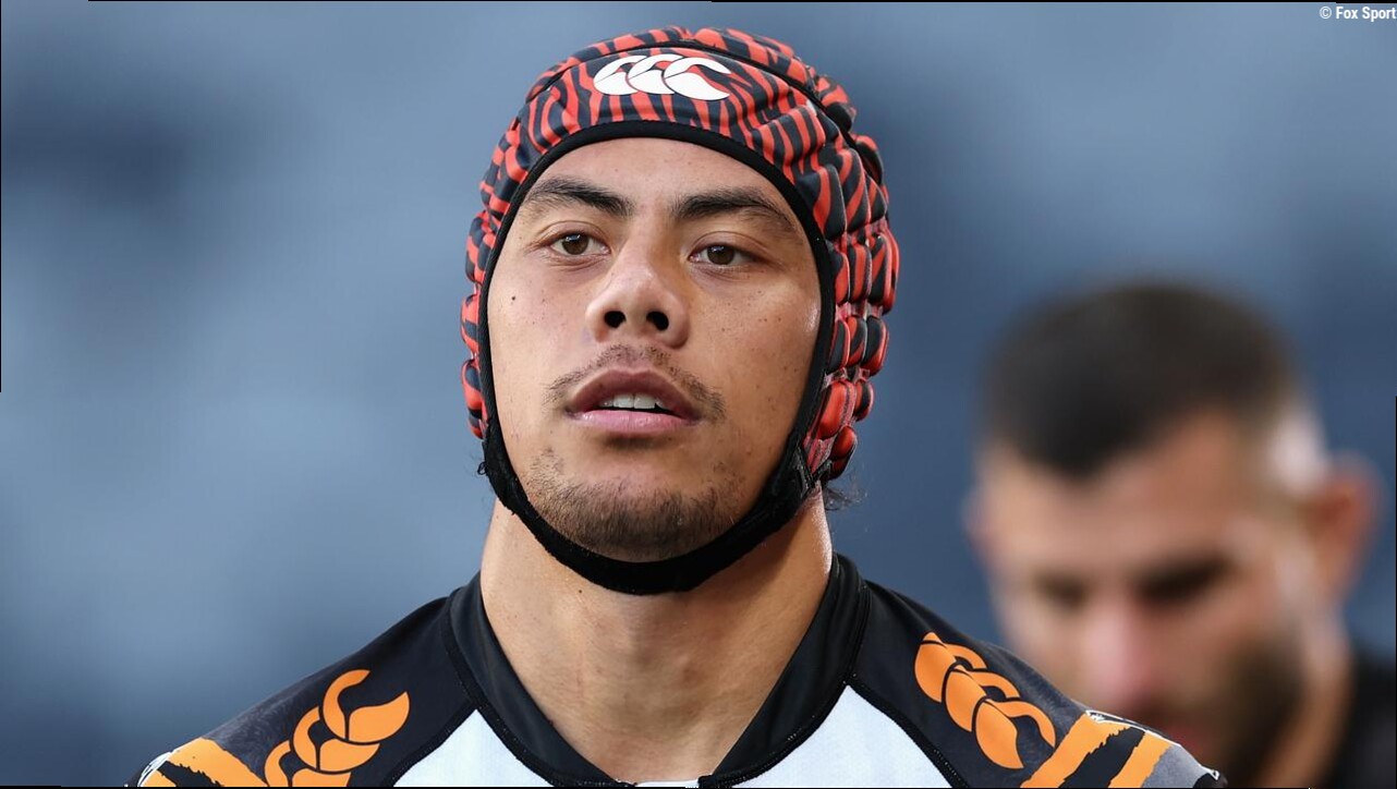 'Walk a day in my shoes': Rival's Luai jab as Tigers gun hits back; clubs react to kick-off shift — Daily