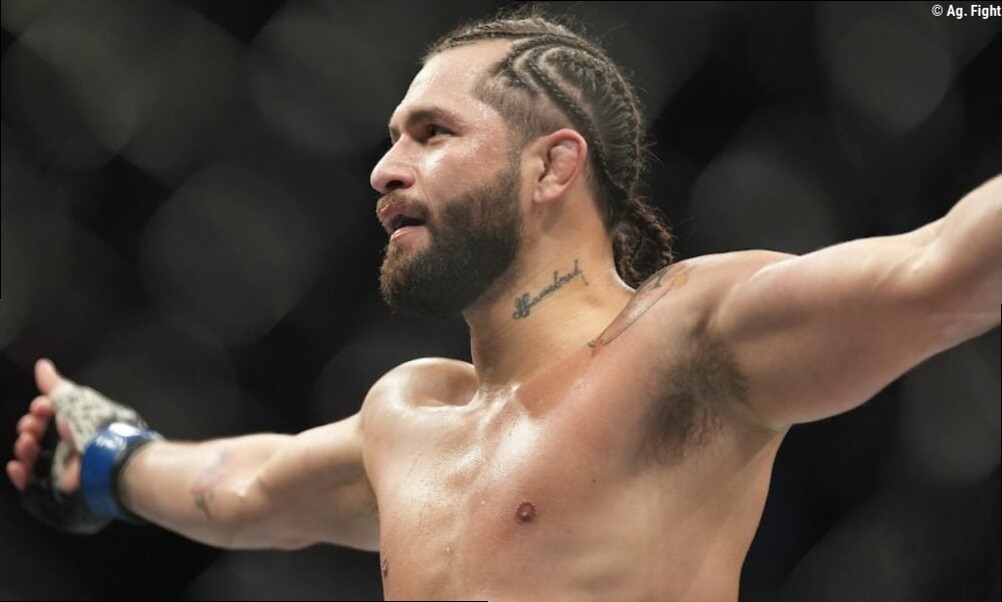 Aposentado, Jorge Masvidal flerta com retorno ao UFC: "Novidades em breve"