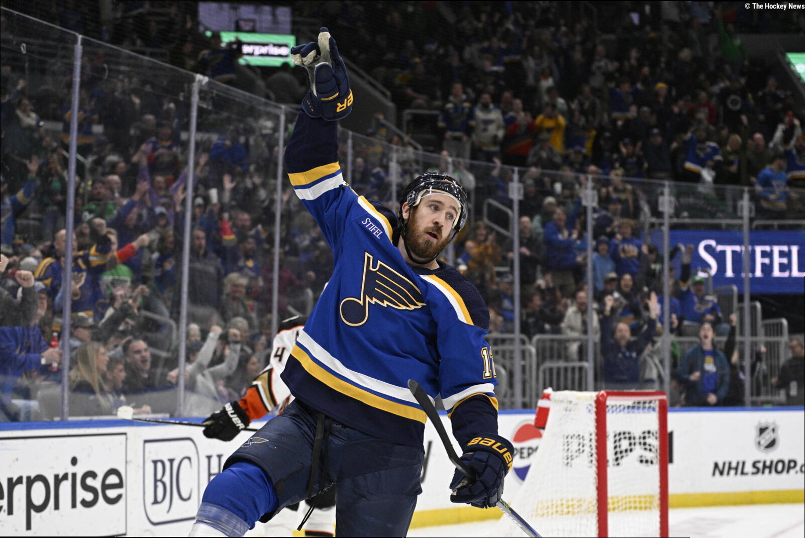 Former Blues Forward Shockingly Signs With Russian Team