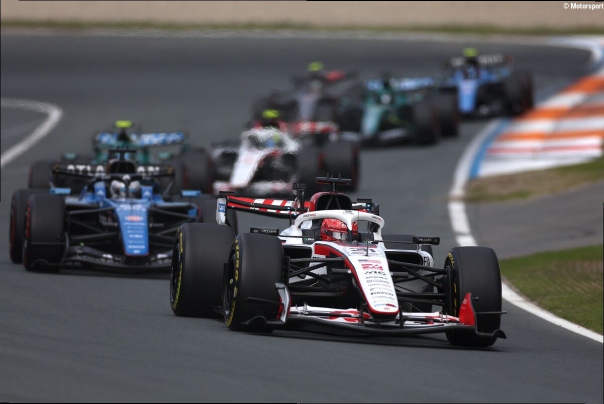 Ocon carga contra una norma de la F1 tras su polémica con Albon: "Es muy anticuada"