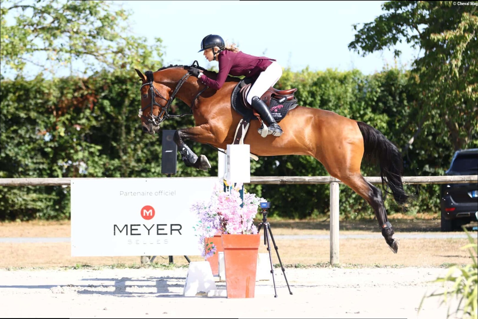 Amateur Gold Tour FFE – Vicomte A : Marie Pailloux et Hoping de Beaurevoir signent leur première victoire à Notre-Dame-d'Estr